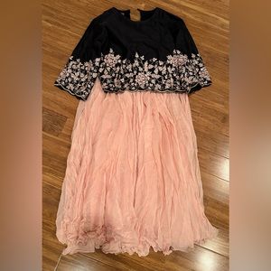 Women’s Indian Kurta Set